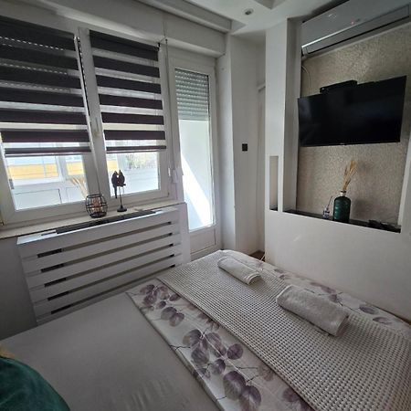 Appartamento Arizona Novi Sad Esterno foto